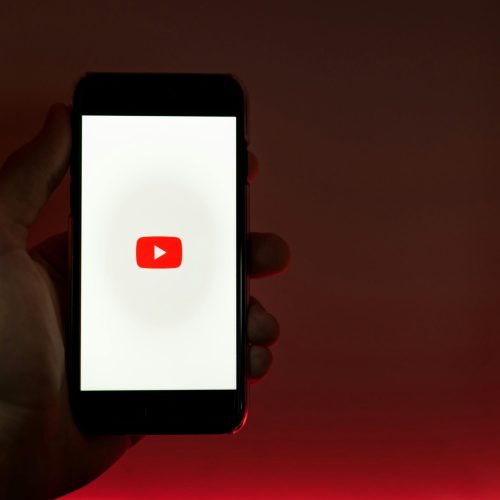 Reutilização de Conteúdo no YouTube: Política de Monetização, Direitos Autorais e Políticas de Reutilização